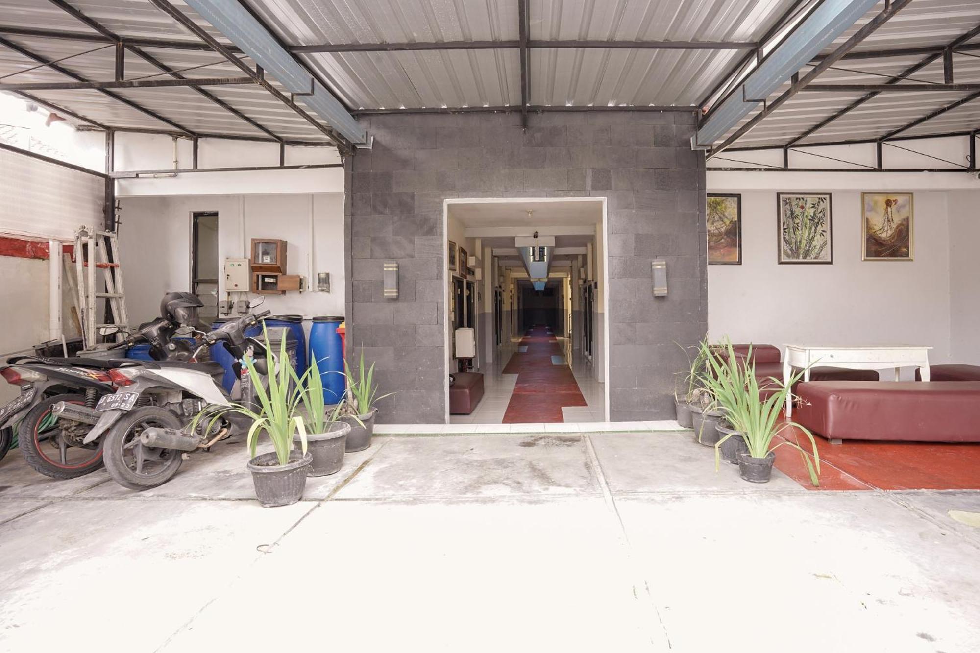 Hotel O Seturan Near Hartono Mall Yogyakarta Formerly Maleo Kostel Kejayan Eksteriør bilde