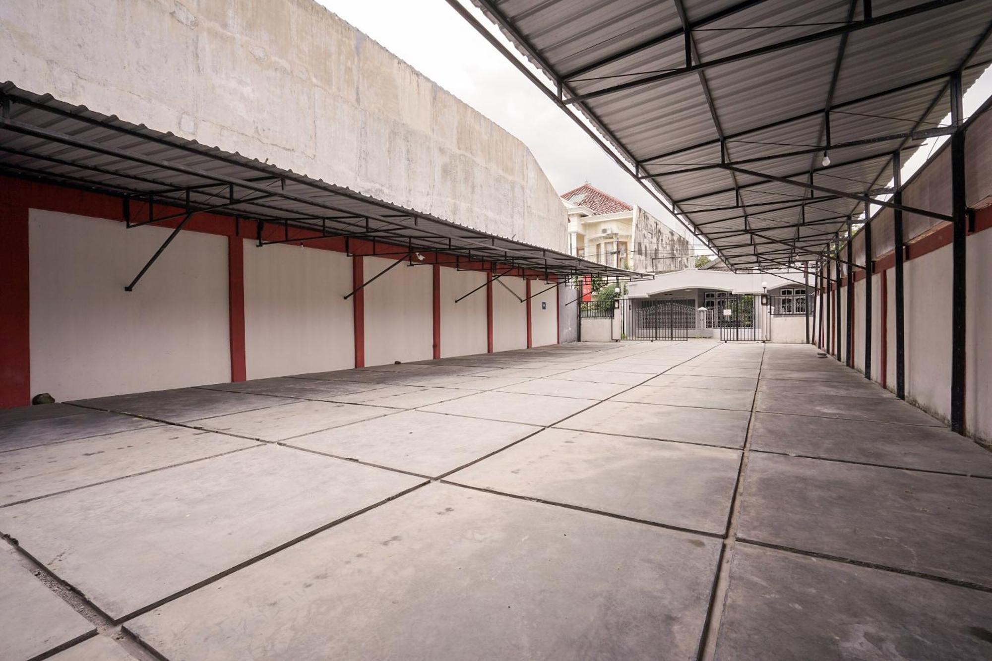 Hotel O Seturan Near Hartono Mall Yogyakarta Formerly Maleo Kostel Kejayan Eksteriør bilde