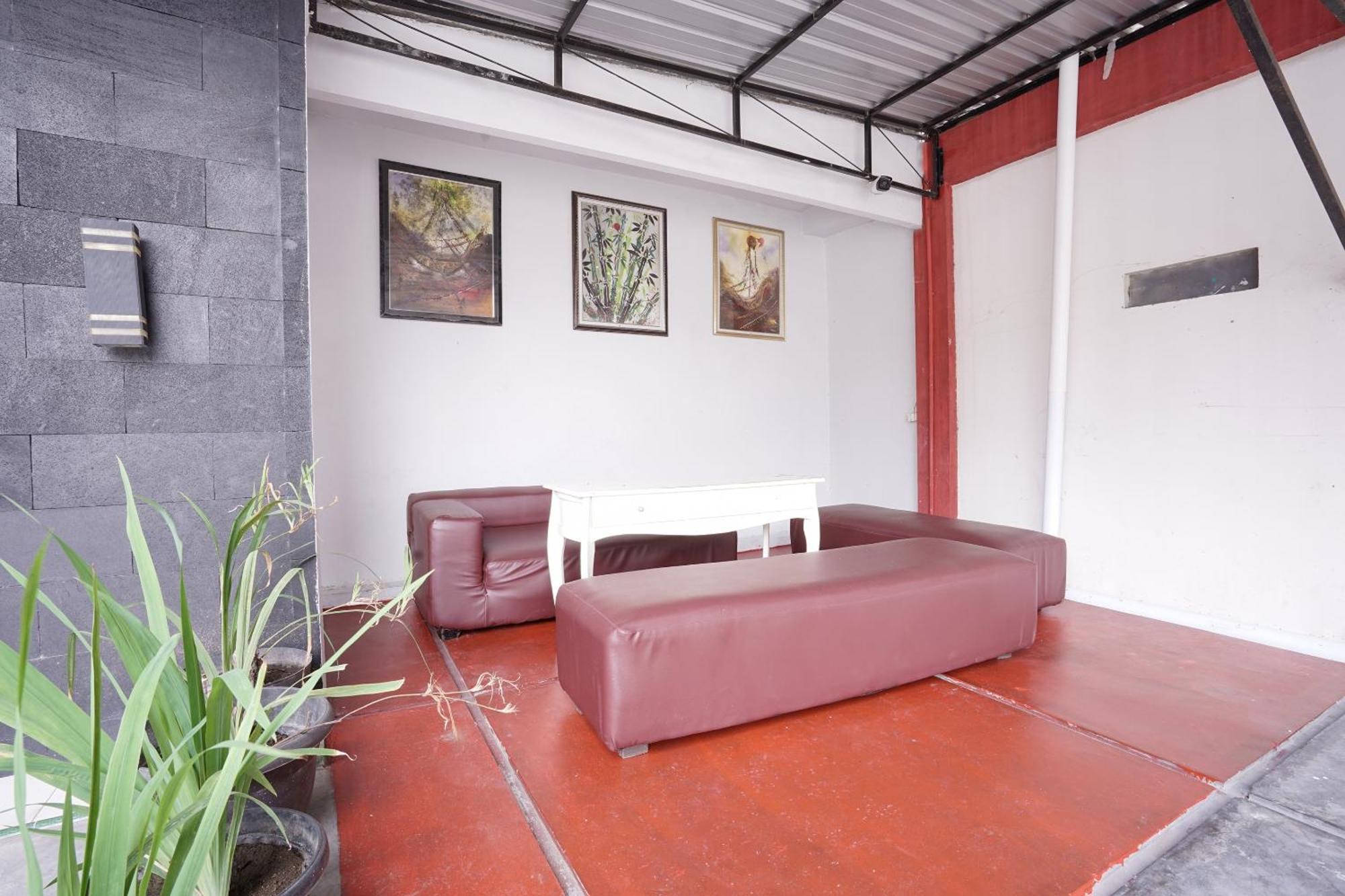 Hotel O Seturan Near Hartono Mall Yogyakarta Formerly Maleo Kostel Kejayan Eksteriør bilde